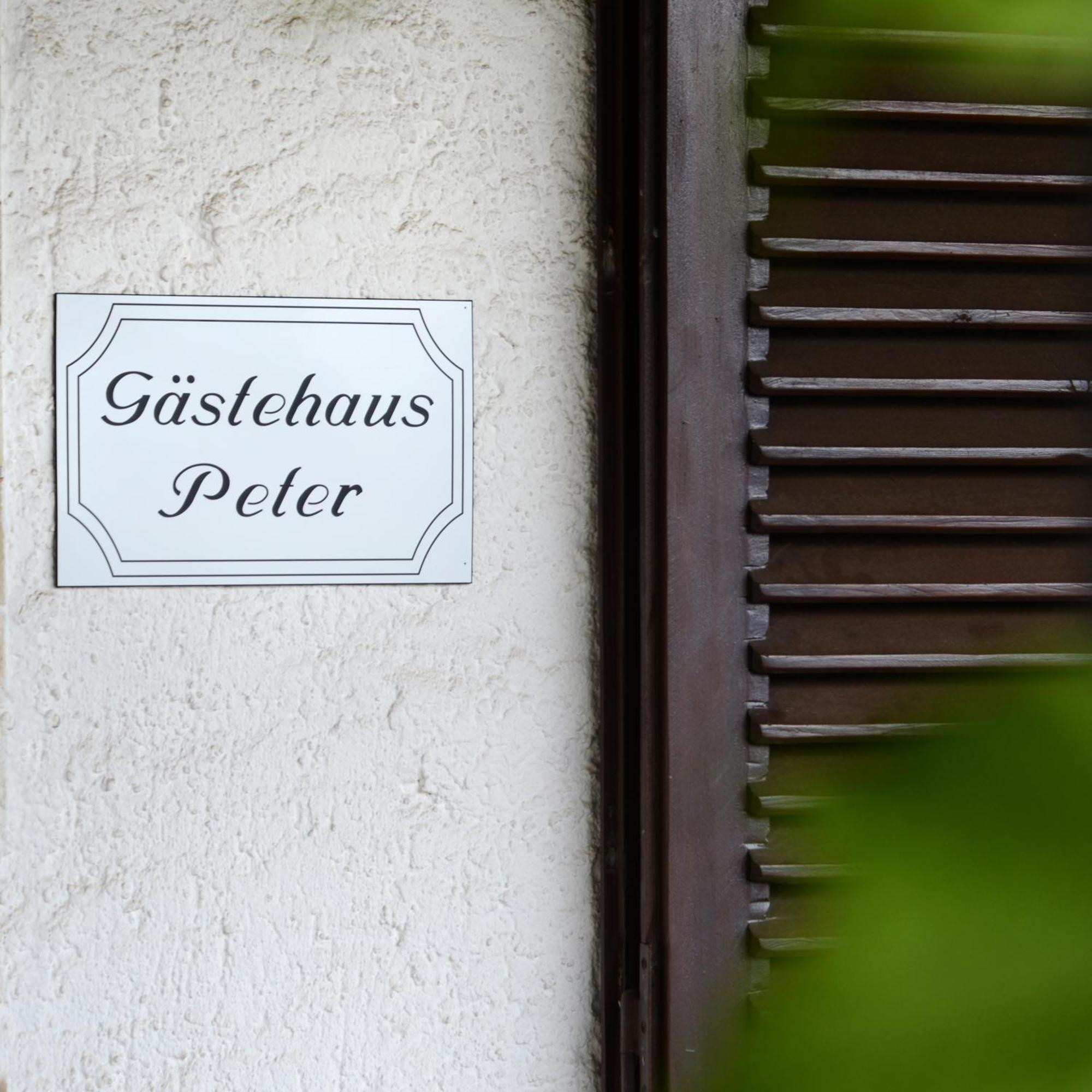 Gaestehaus Peter Mettlach Exteriér fotografie